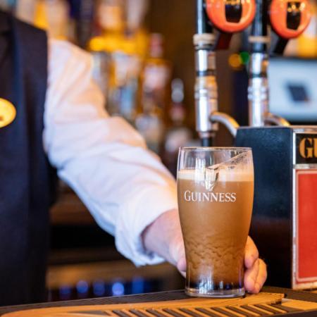 Court Yard Hotel Leixlip Eksteriør billede